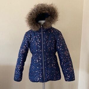 Children's Navy Heart Pattern Puffer Coat with Faux Fur Trim